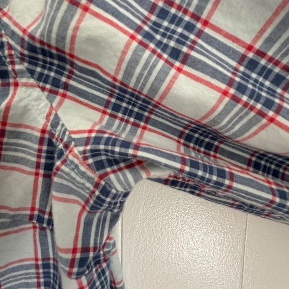 Gap ladies button down plaid shirt red and blue size M - Picture 7 of 11